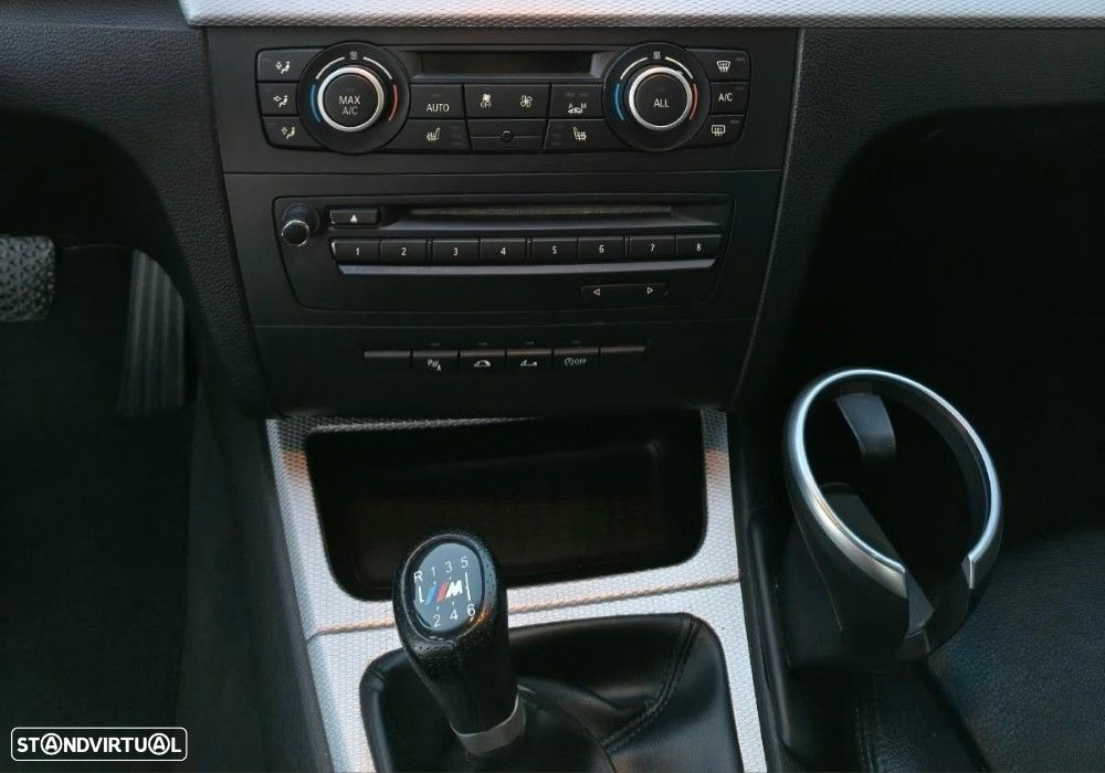 BMW 123 d Cabrio - 15