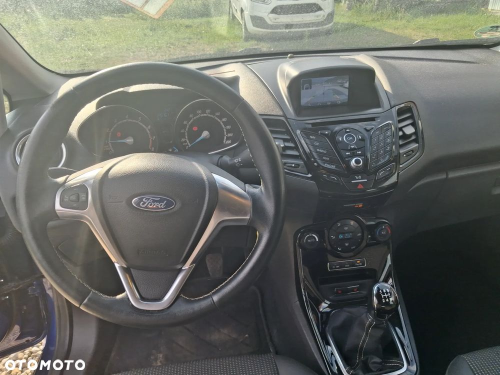 Ford Fiesta 1.0 EcoBoost STart-Stop Titanium - 13