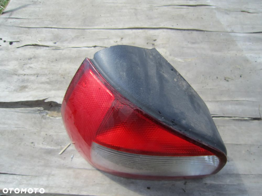 Lampa tył tylna lewa Audi A3 8L 3d Lift 8L0945095C - 4