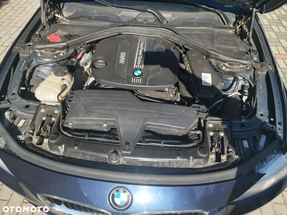 BMW Seria 3 - 2