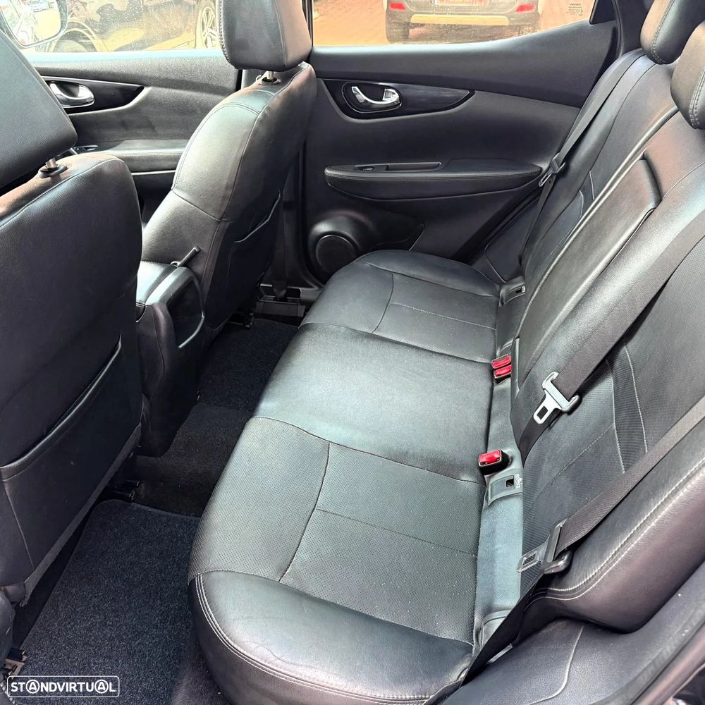 Nissan Qashqai 1.6 dCi N-Connecta 18 RS+PS - 10