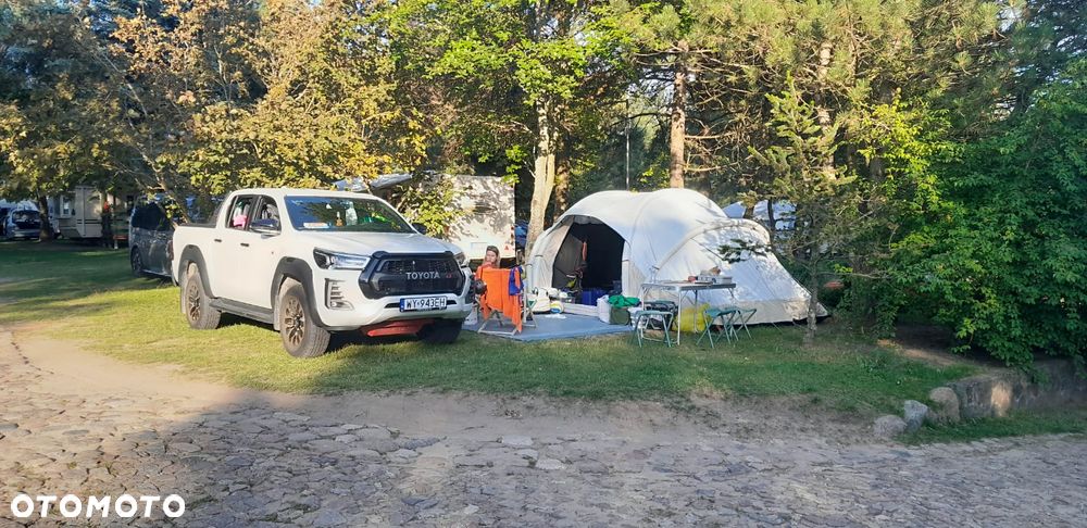 Toyota Hilux 2.8 D-4D Double Cab GR Sport 4x4 - 1