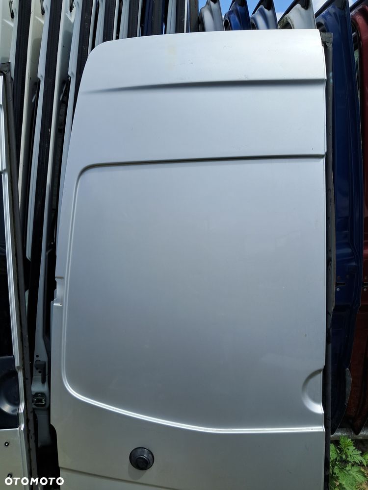 Drzwi Tył Tylne Lewe Wysokie Skrzydełka SREBRNE Pełne Mercedes Sprinter W906 Volkswagen Crafter 2006-2018 - 3