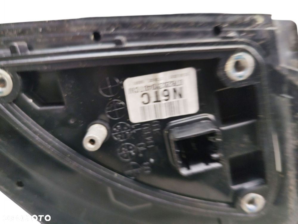 LUSTERKO PRAWE HYUNDAI IX35 (2009-2013) 1.6 GDI 135KM 876202Y040TCW - 4