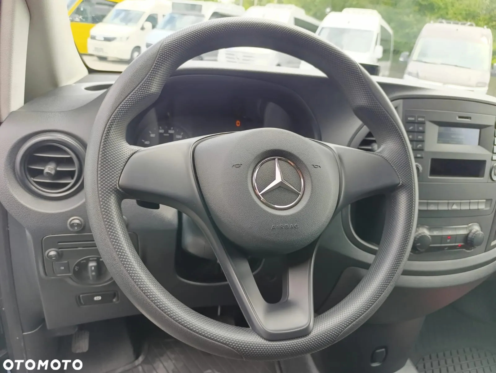 Mercedes-Benz eVito - 21