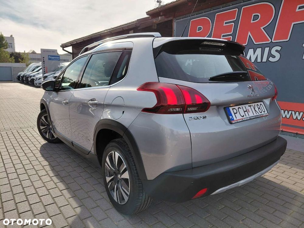 Peugeot 2008 - 6
