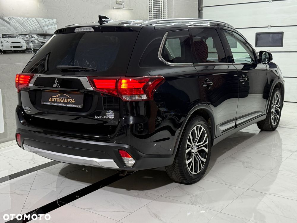 Mitsubishi Outlander 2.0 2WD CVT Diamant - 9