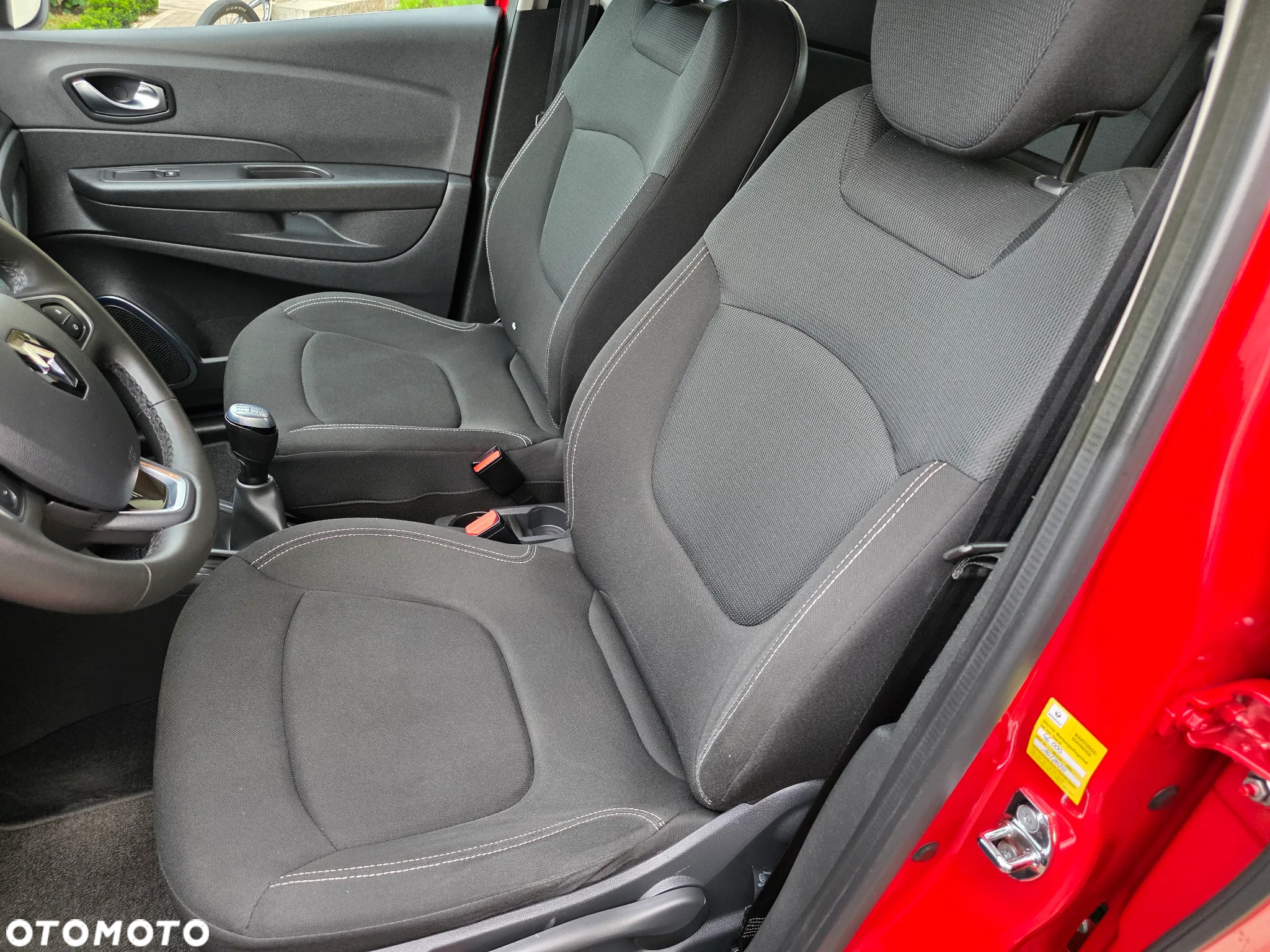 Renault Captur - 22