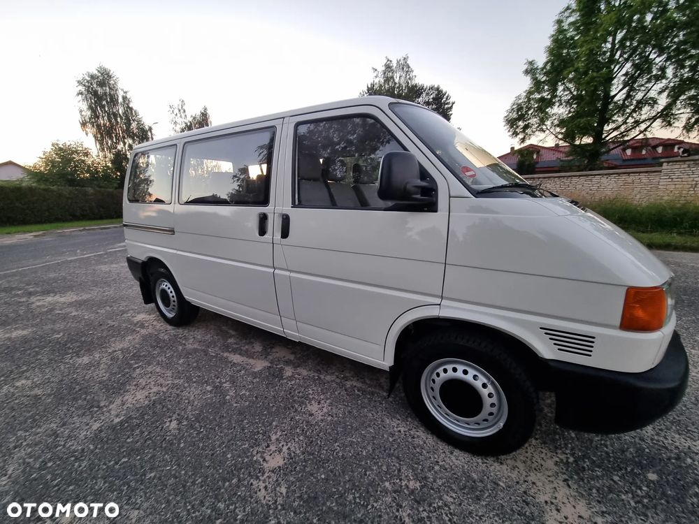 Volkswagen Transporter - 8