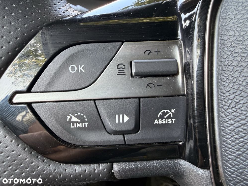 Peugeot 308 225 e-EAT8 GT - 13