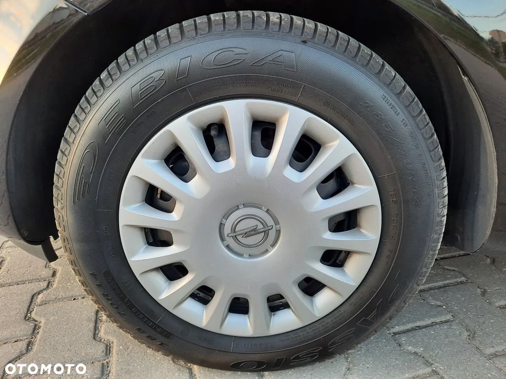 Opel Corsa 1.0 12V Essentia - 11