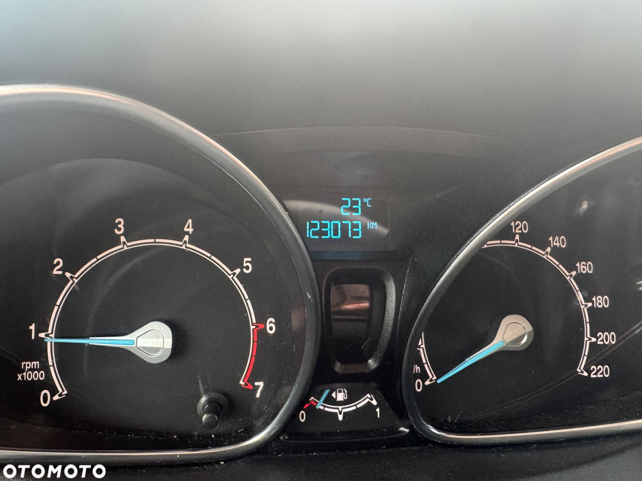 Ford B-MAX 1.4 Titanium - 25