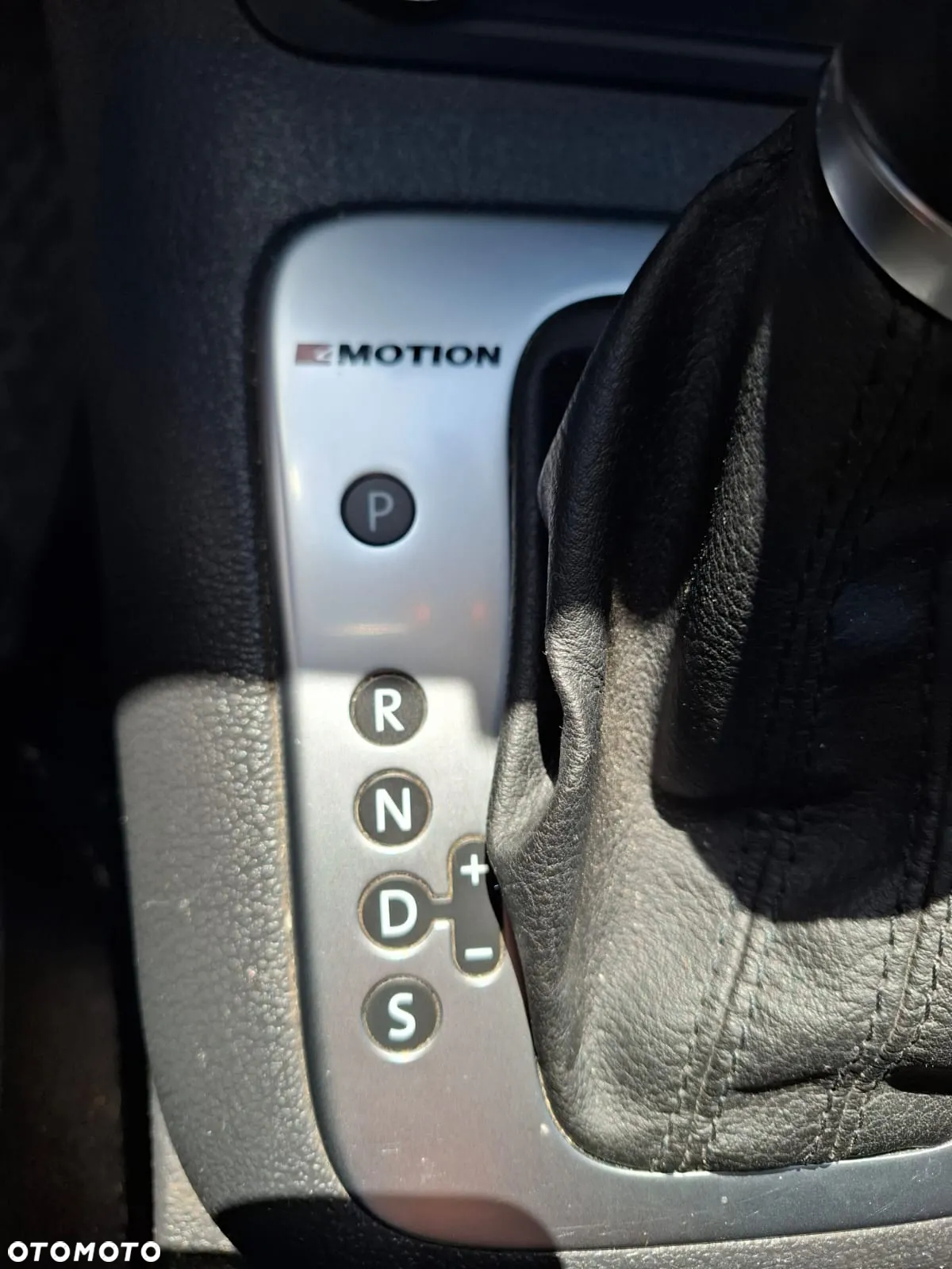 Volkswagen Tiguan 2.0 TDI 4Mot Sport&Style DSG - 12