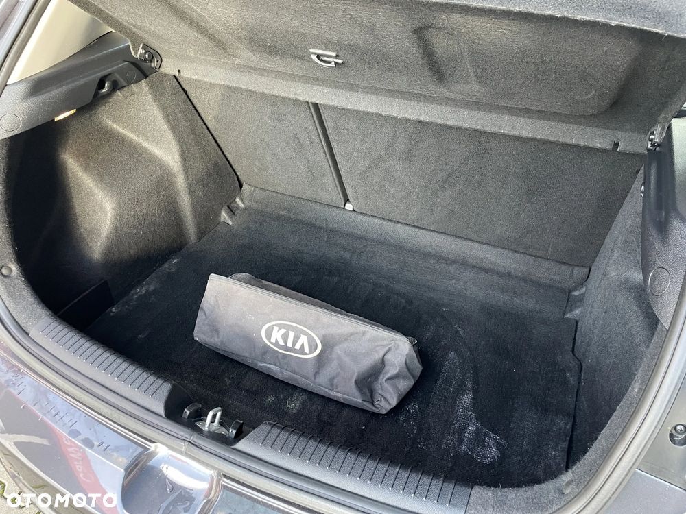 Kia Ceed 1.4 Optimum - 38