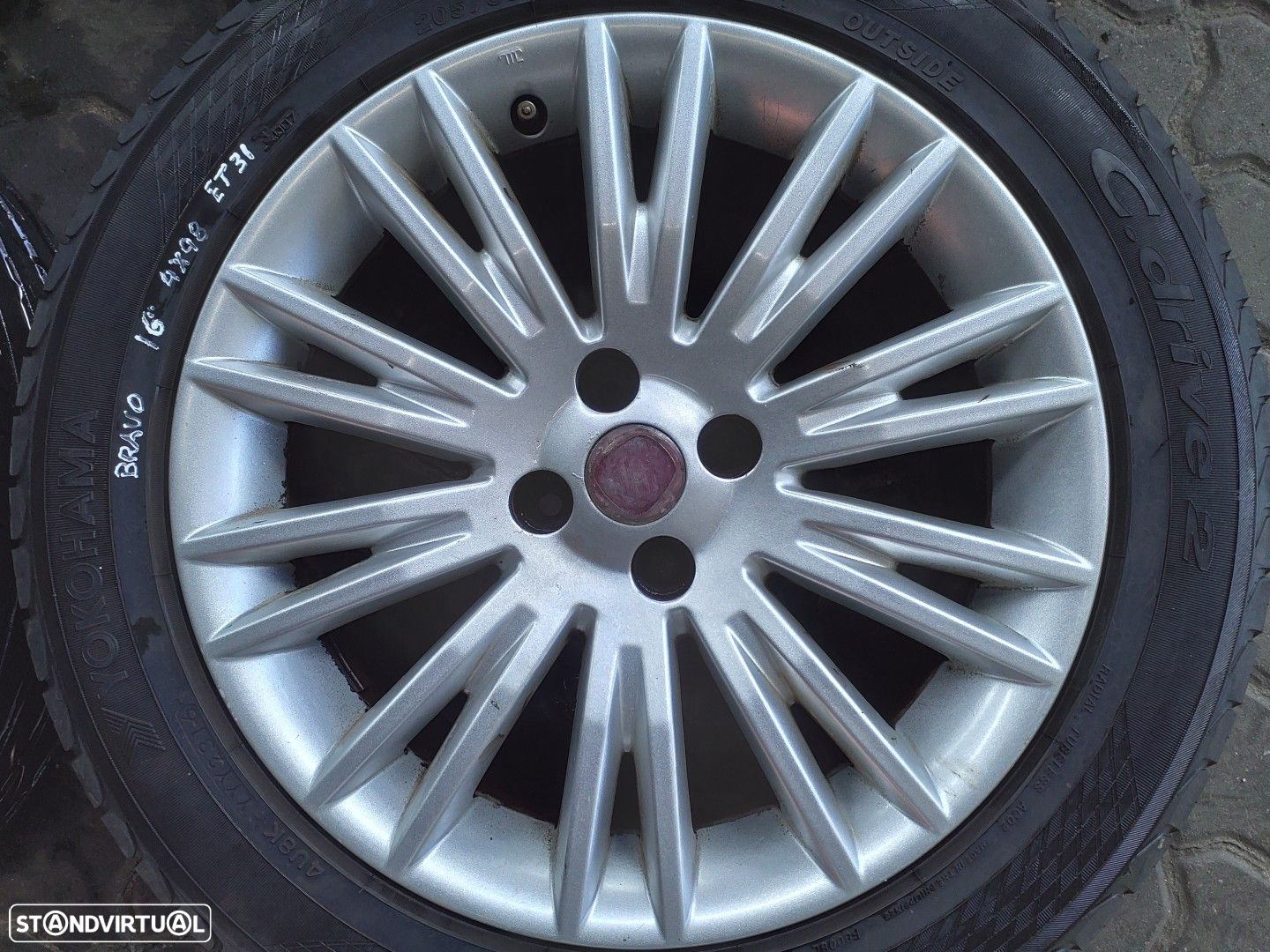 Jantes FIAT BRAVO II R16 com pneus 205/55 furação 4x98 - 2