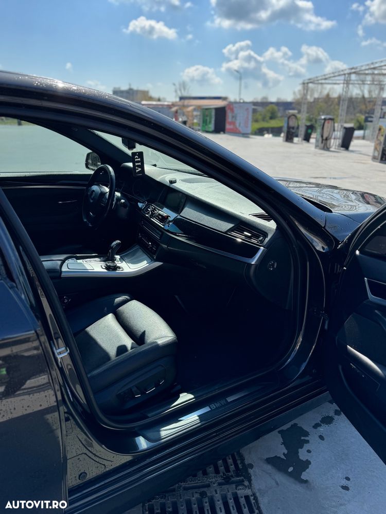 BMW Seria 5 535d xDrive - 9
