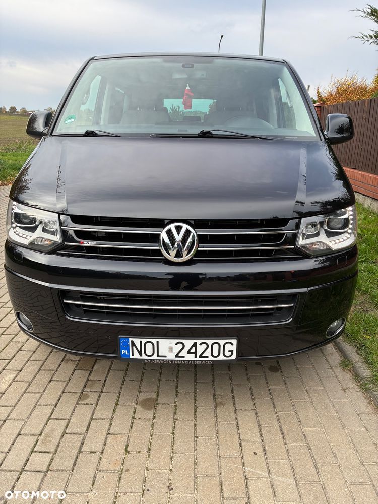 Volkswagen Multivan - 1