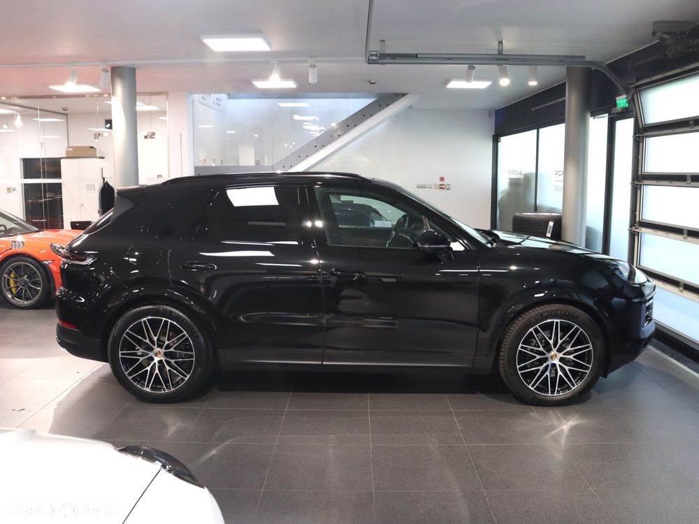Porsche Cayenne Standard - 6