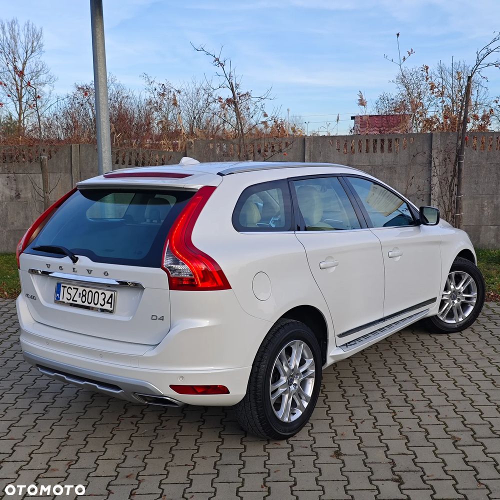 Volvo XC 60 - 11
