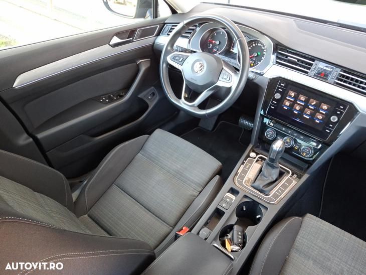 Volkswagen Passat 2.0 TDI SCR DSG Elegance - 19