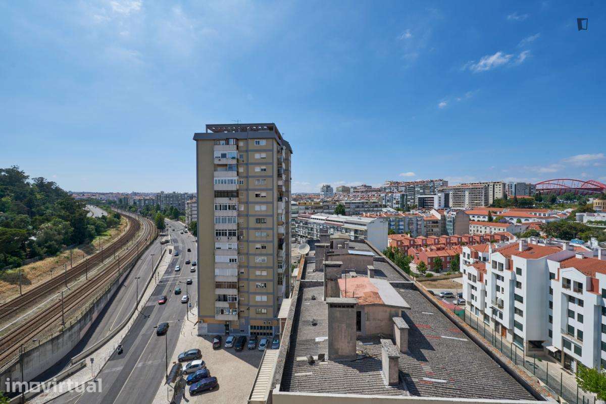 Quarto - localizado em Benfica Lisbon - Grande imagem: 3/36