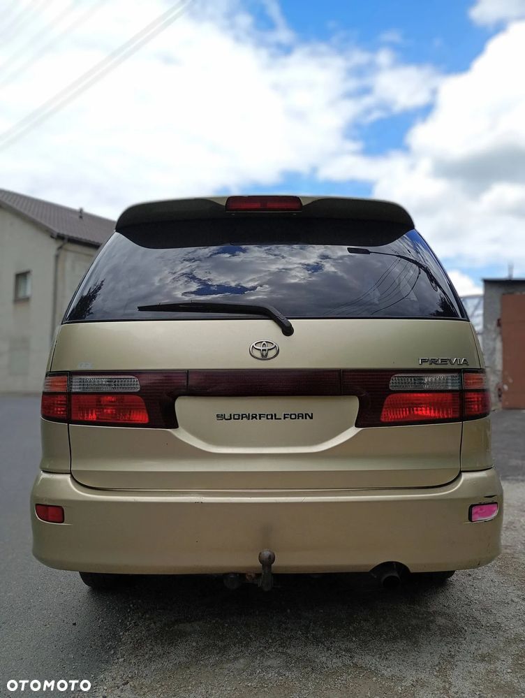 Toyota Previa - 3