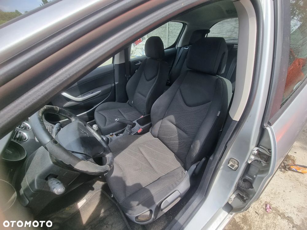 PEUGEOT 308 I 07-13 2008 r. 5D HB fotel kierowcy i pasażera + kanapa tylna * - 1