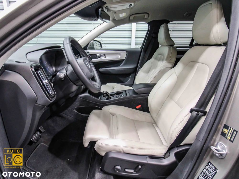 Volvo XC 40 T3 Inscription - 12