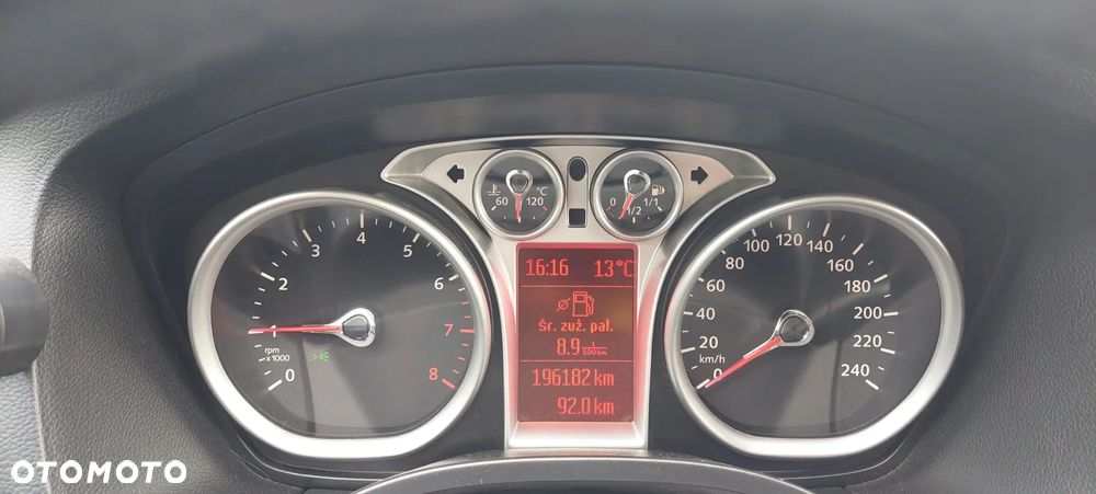 Ford Focus 1.8 FF Platinium X - 14