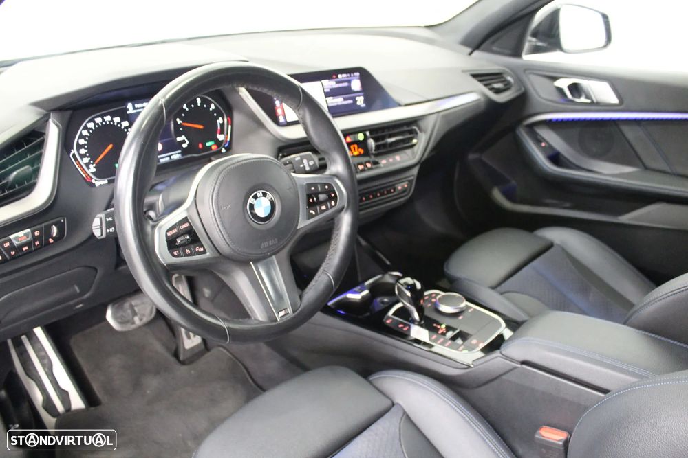 BMW 116 d Pack Desportivo M Auto - 5