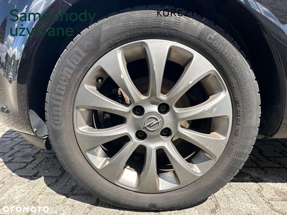 Opel Corsa 1.2 16V Cosmo - 10