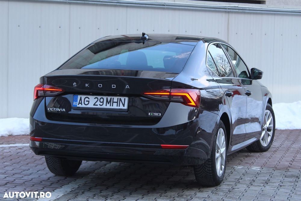 Skoda Octavia 1.0 TSI DSG Mild Hybrid Ambition - 10