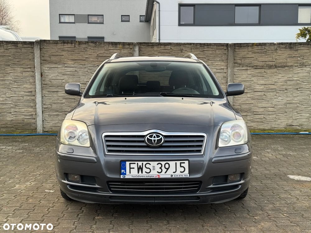 Toyota Avensis 2.0 VVT-i Sol - 5