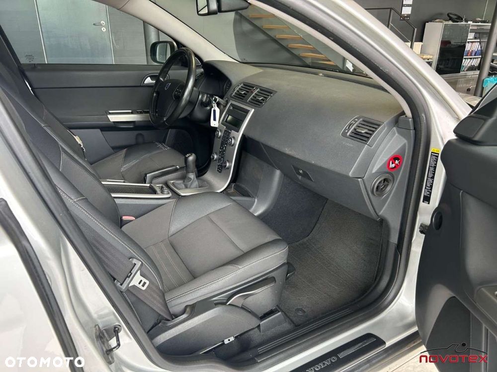 Volvo S40 1.6D Momentum - 14