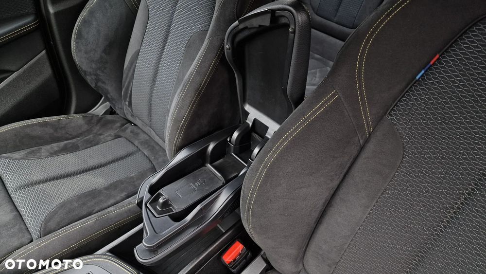 BMW X2 xDrive18d Edition M Mesh - 27