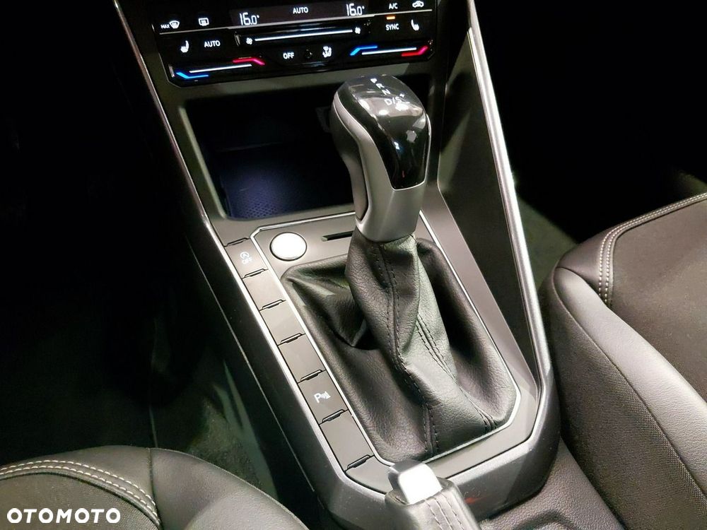 Volkswagen Taigo - 21