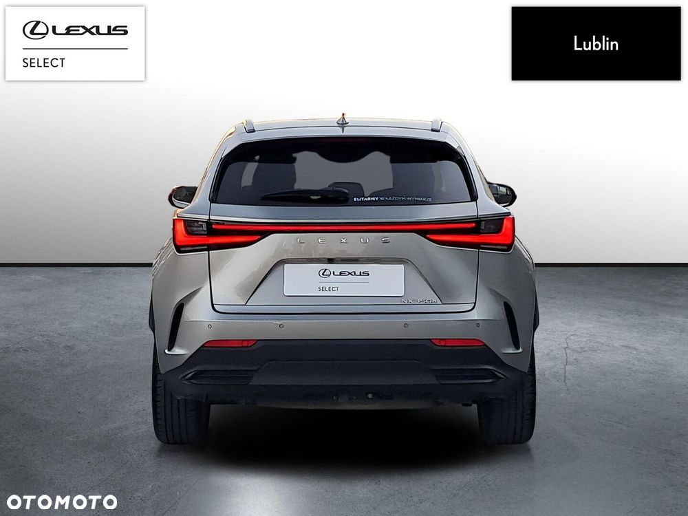 Lexus NX 350h Prestige AWD - 4