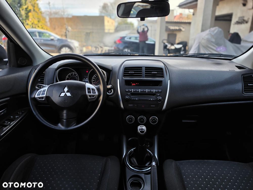 Mitsubishi ASX - 27