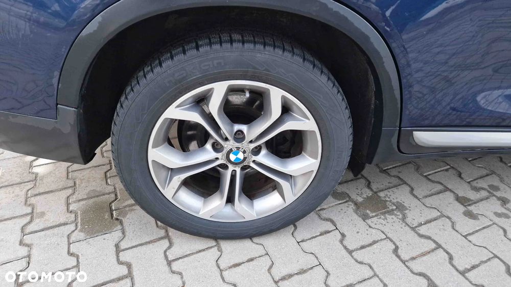 BMW X3 xDrive20d xLine - 16