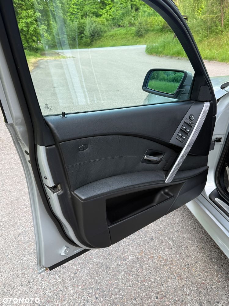 BMW Seria 5 530d - 22