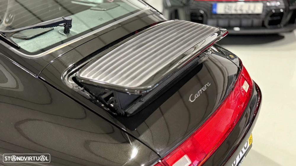 Porsche 911 (993) Cabriolet 3.6 Carrera 2 - 10