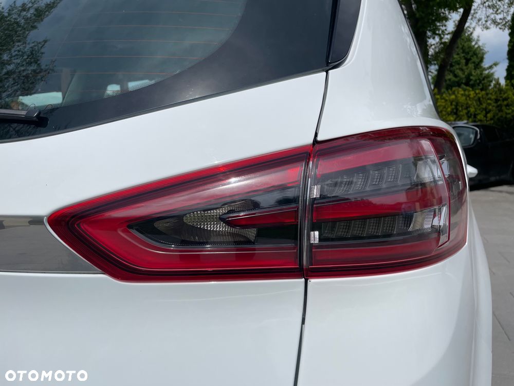 Ford S-Max - 21