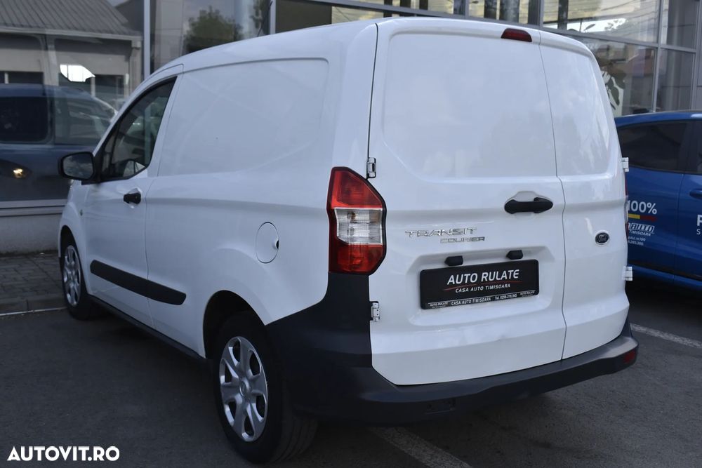 Ford Transit Courier - 5