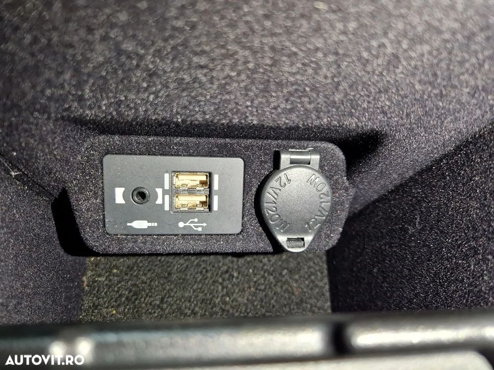 Lexus Seria NX 300h AWD Business - 27