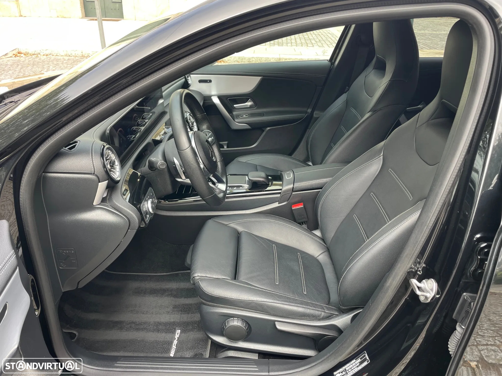 Mercedes-Benz A 250 e 8G-DCT AMG Line - 20