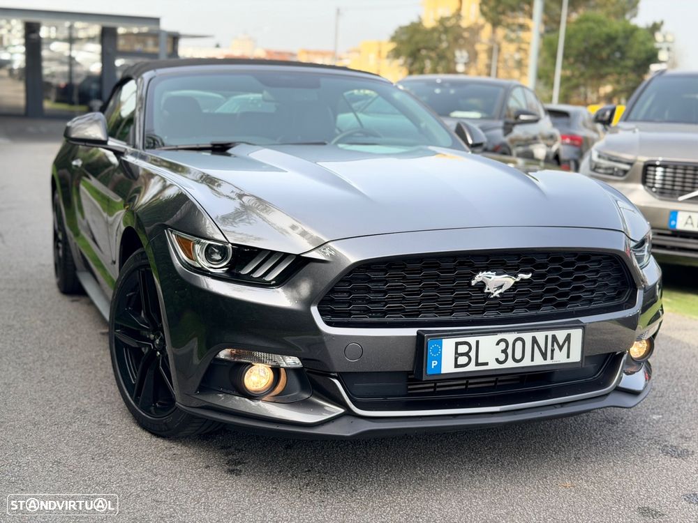 Ford Mustang 2.3i EcoBoost - 30