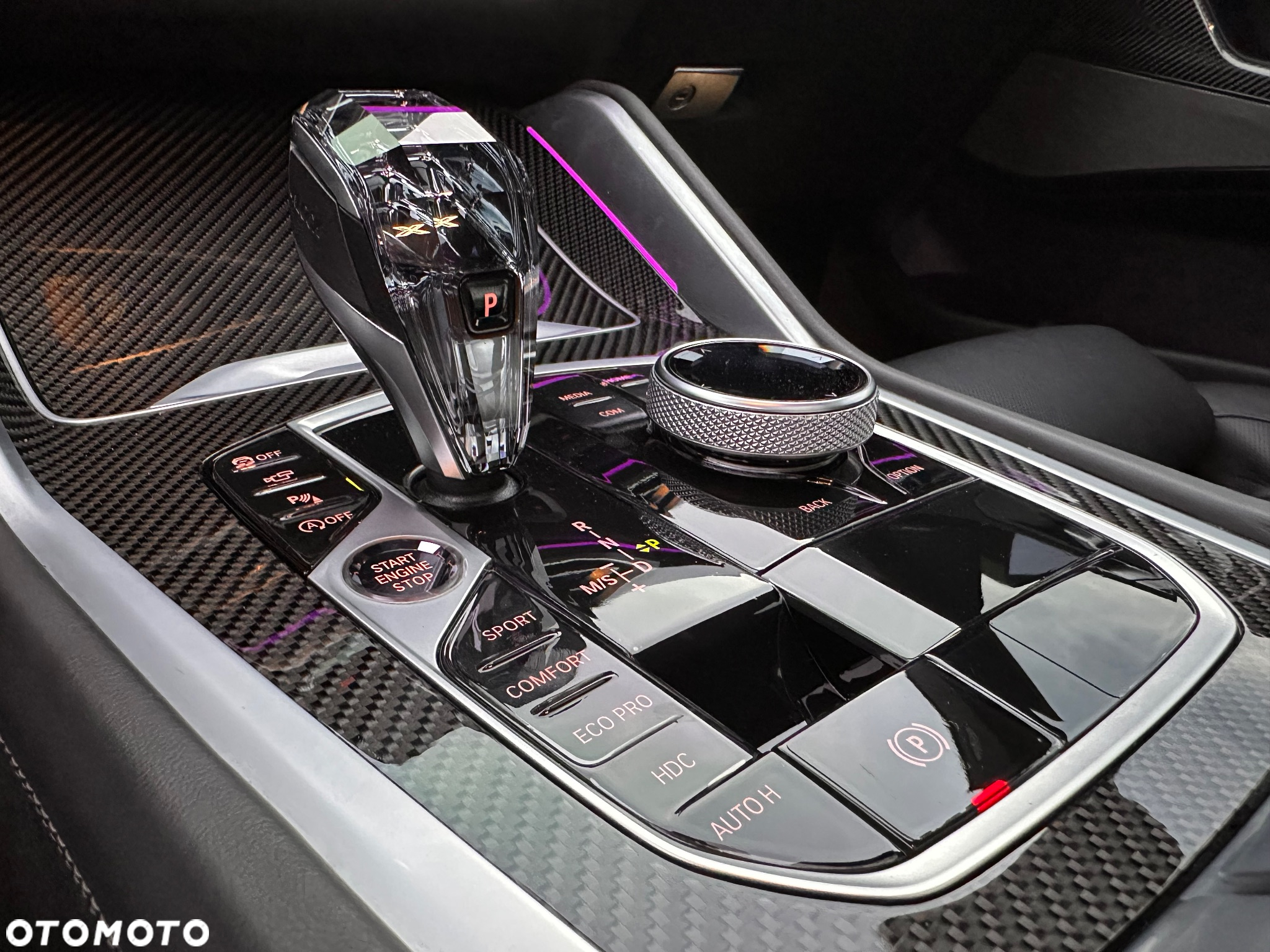 BMW X6 M50i - 30