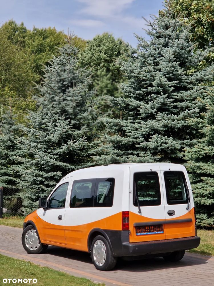 Opel Combo Tour 1.6 CNG Arizona - 8