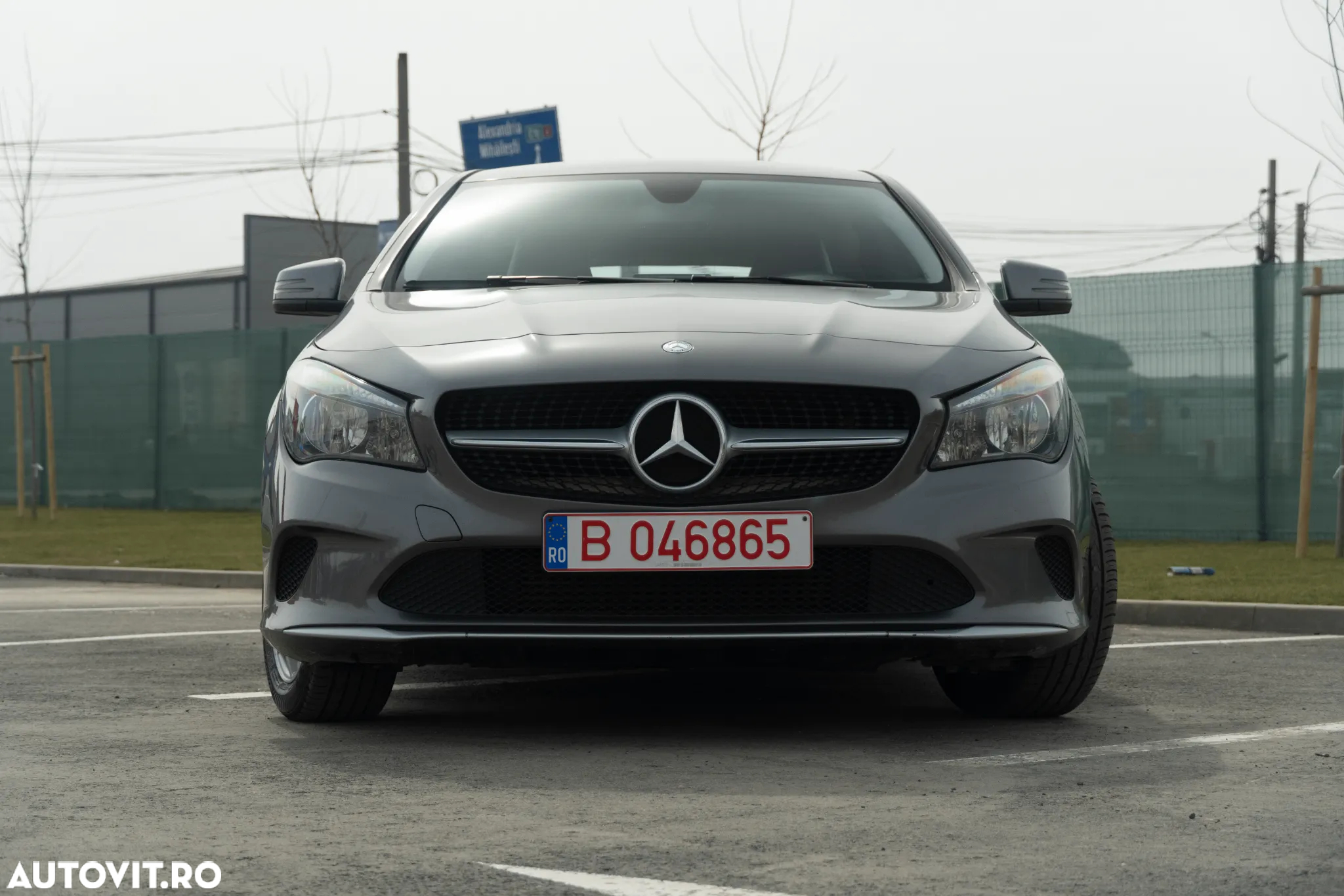 Mercedes-Benz CLA Shooting Brake 180 d BlueEFFICIENCY Edition - 2