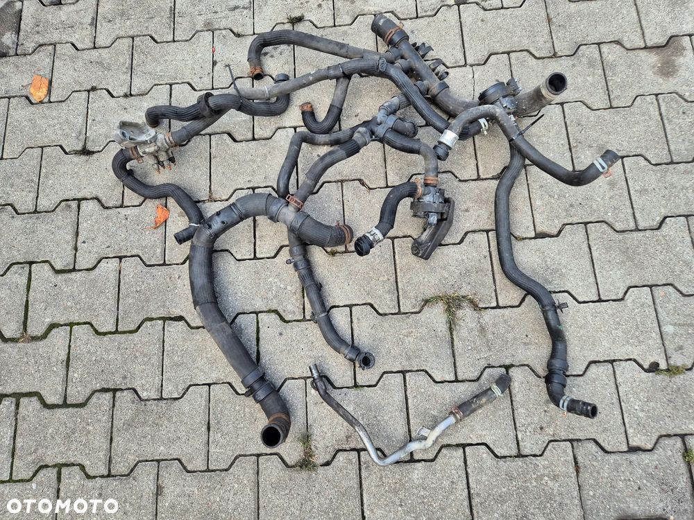 PRZEWODY WODY POMPKA 1.6 BITURBO NV 300 TALENTO TRAFIC III VIVARO B 14r.+ - 1